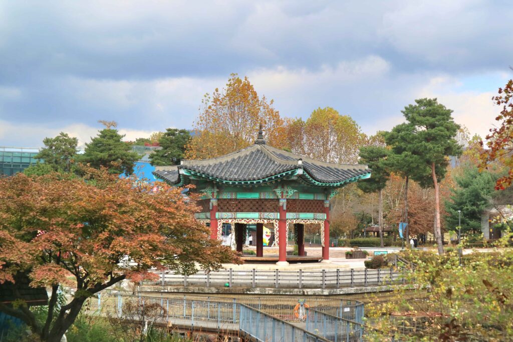 Seoul Children’s Grand Park in Gwangjin-gu, next to the Seoul Children’s Museum